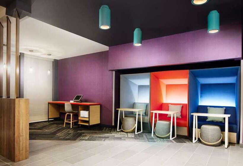 ホテル Tru By Hilton Charleston Airport