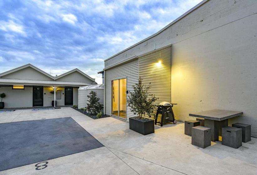 汽车旅馆  Aloha Central Premium Studios