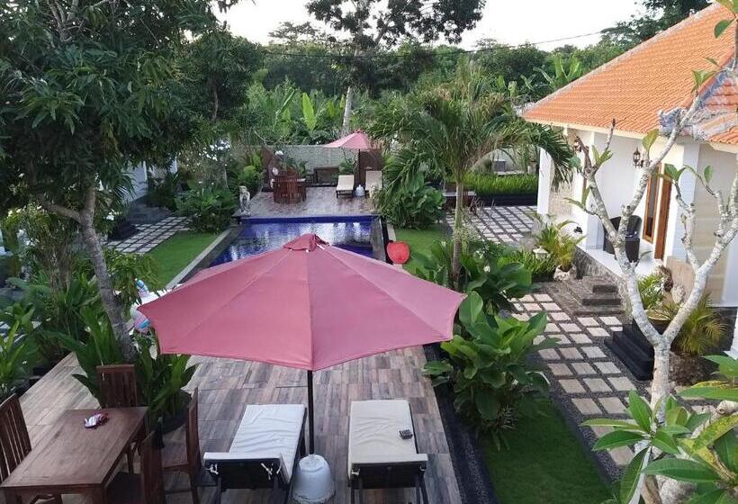 펜션 Adi Abian Villa