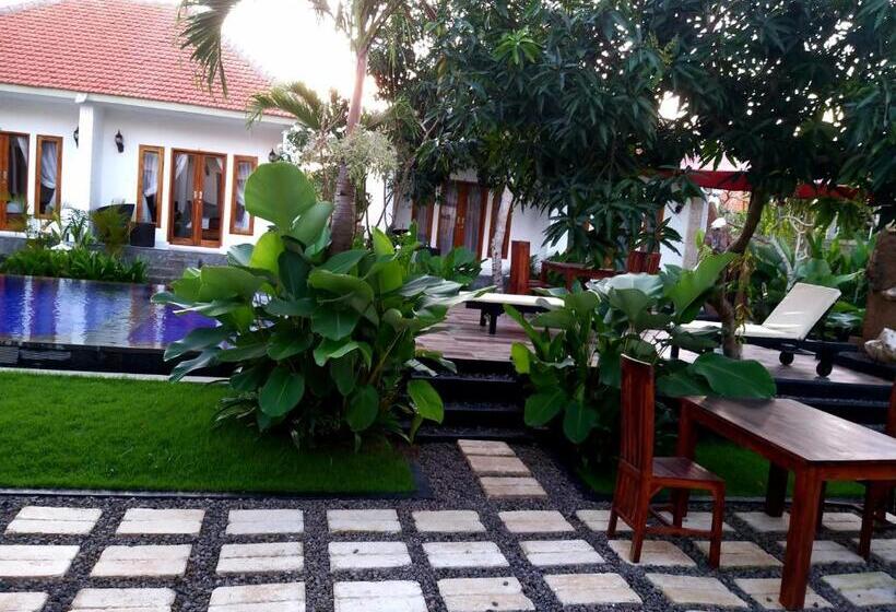 펜션 Adi Abian Villa