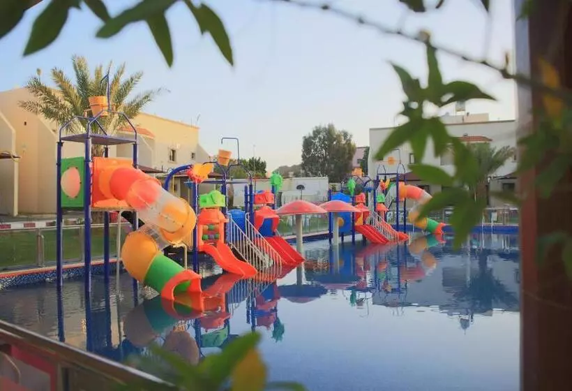 Al Khuzama Resort