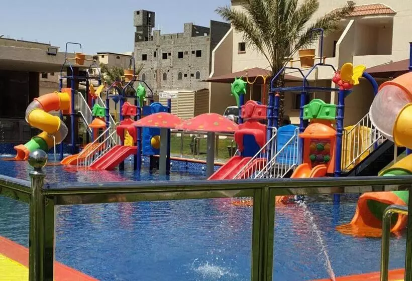 Al Khuzama Resort