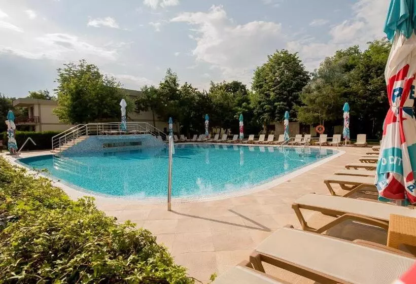 Hotelli Club De Vacanta Mediterraneo