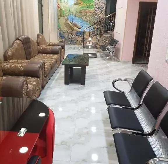 هتل Jrahars Resort