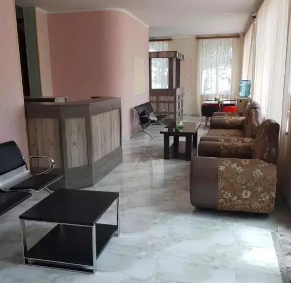 هتل Jrahars Resort