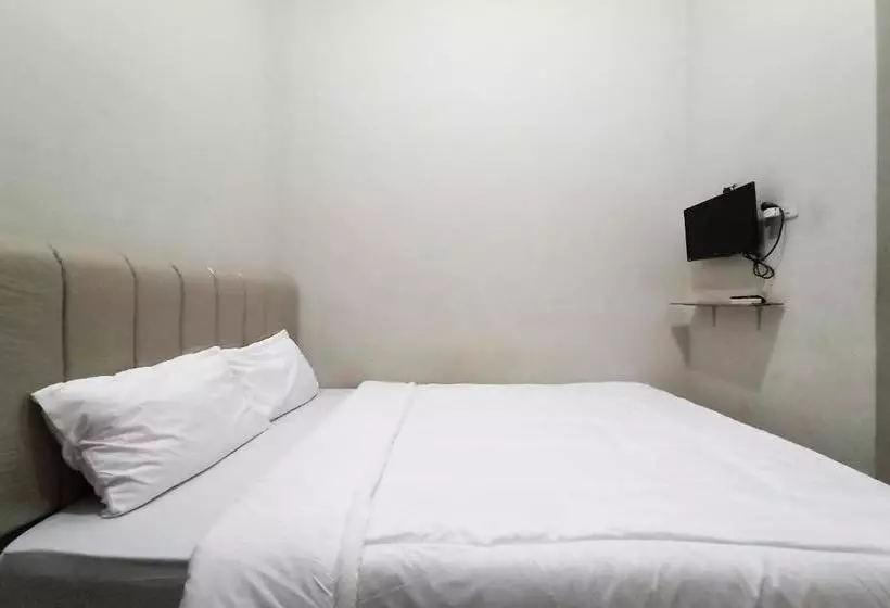 ホテル Oyo 3761 Djayatama Guest House