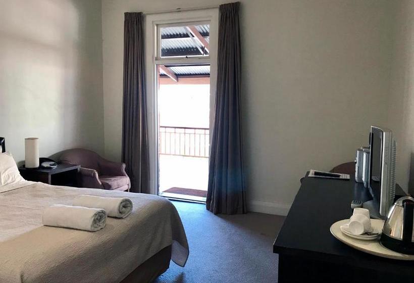 酒店 The Bridgetown