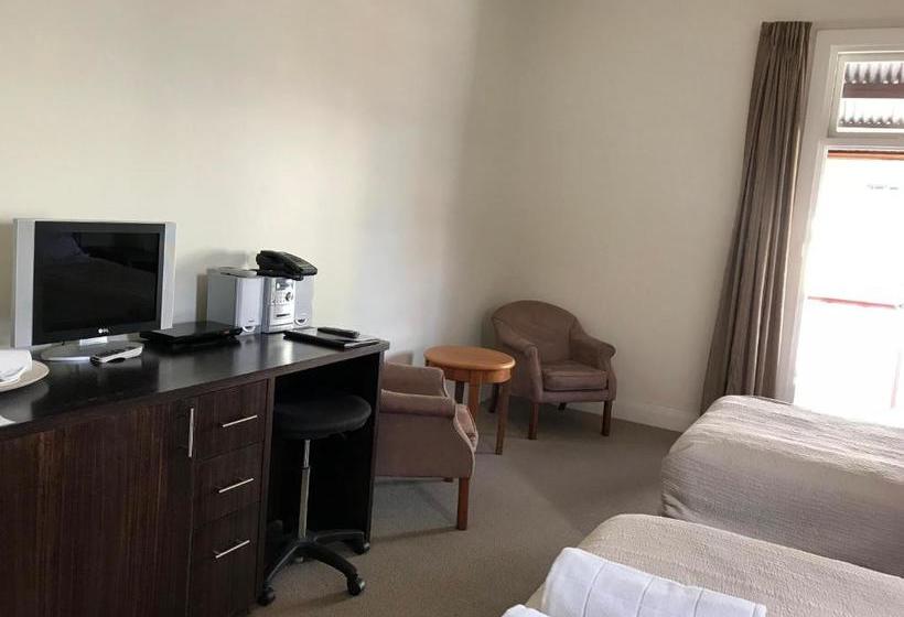 酒店 The Bridgetown