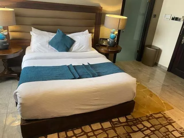 ホテル The Palms By Eagles Accra