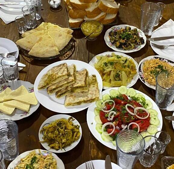 پانسیون Nizharadze's Tower