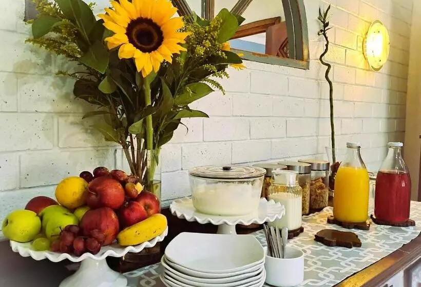 پانسیون Old Mill Guest House