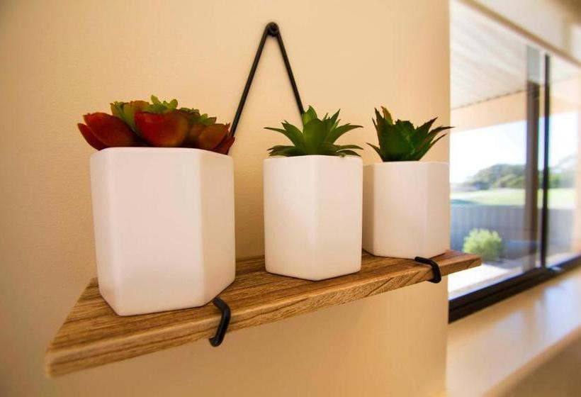 ペンション Pelican Perch Retreat