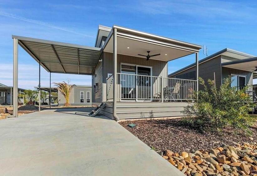 リゾートホテル Discovery Parks   Moama Waters