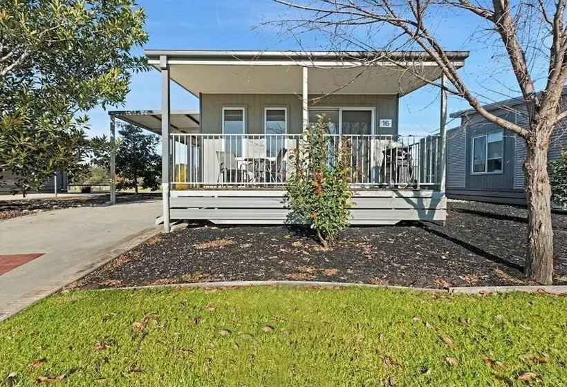 リゾートホテル Discovery Parks   Moama Waters