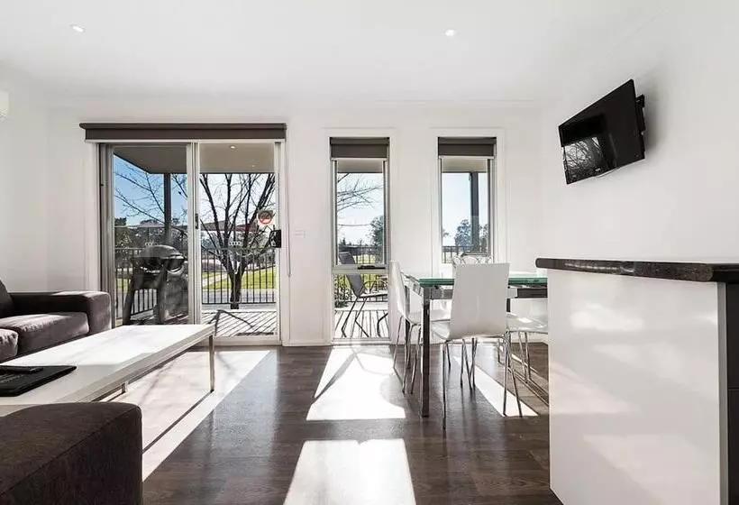 リゾートホテル Discovery Parks   Moama Waters