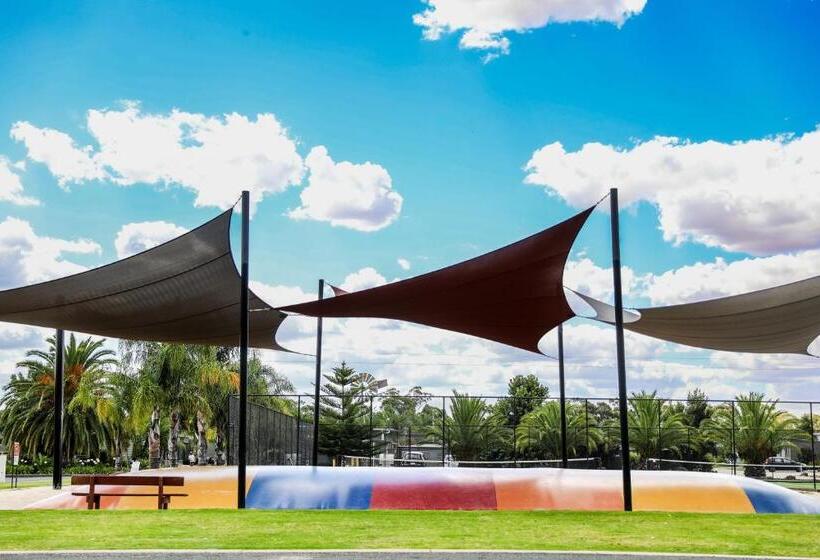 リゾートホテル Discovery Parks   Moama Waters