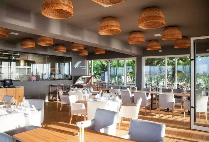 Umami Beach Resort
