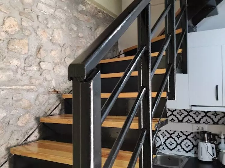 Athenada Otel