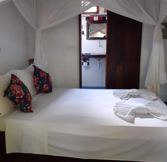 住宿加早餐  Residencia La Bussola