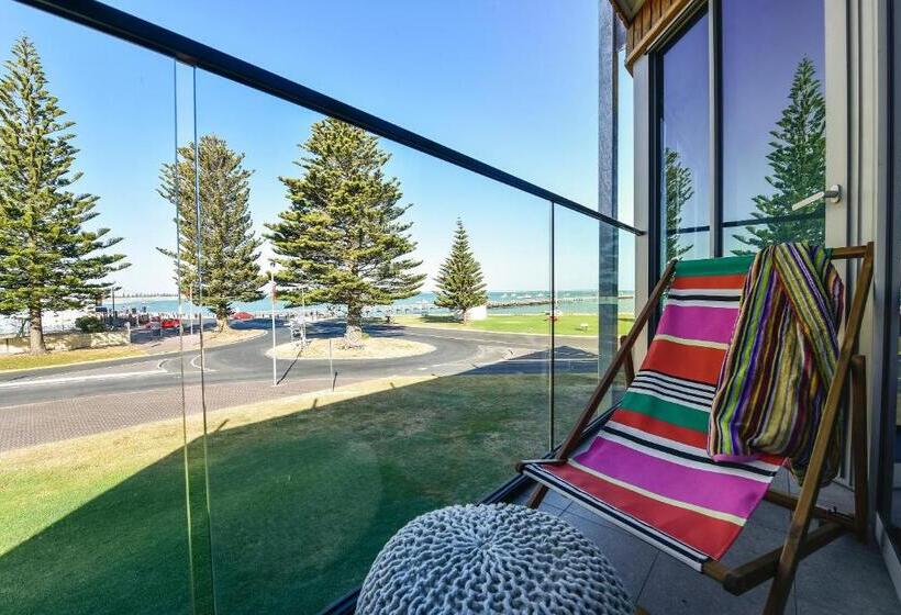 Bonnies Of Beachport