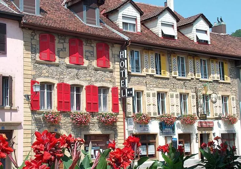 Hotelli Hôtel De La Croix Blanche