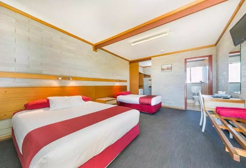 ホテル Nullarbor Roadhouse