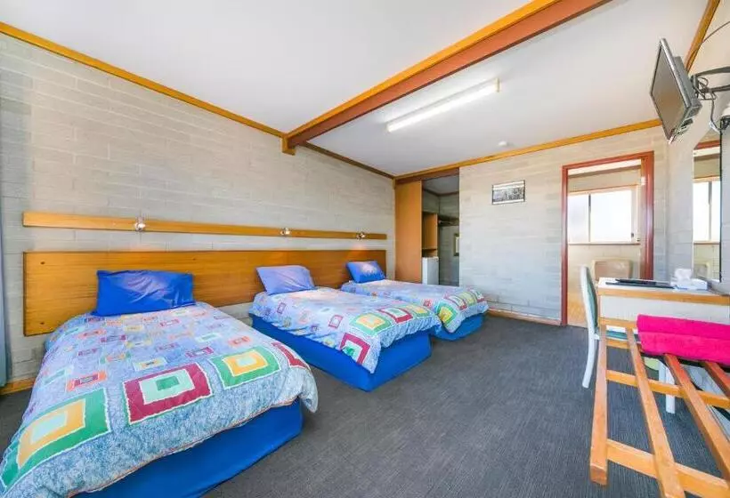 ホテル Nullarbor Roadhouse