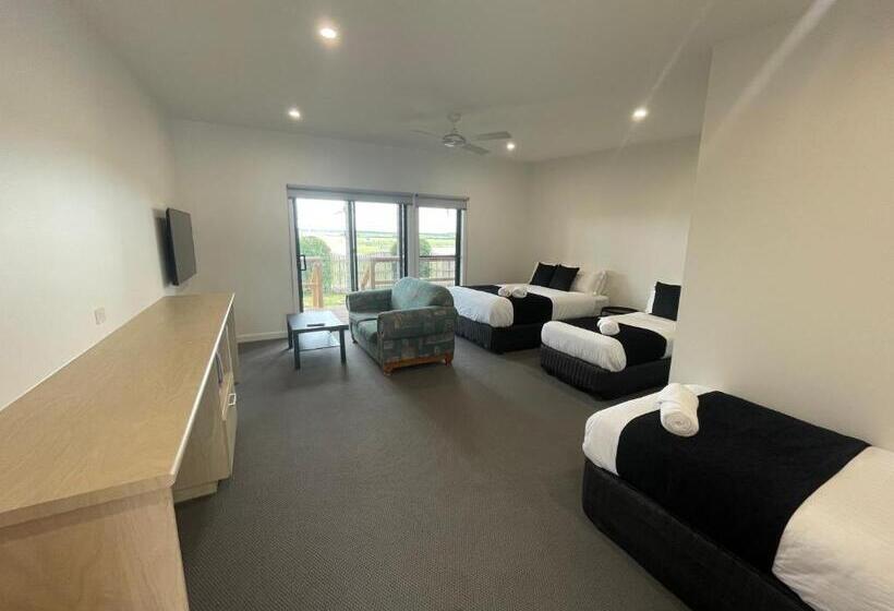 Inverloch Motel