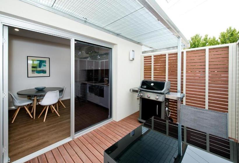 Loxton Courthouse Apartments