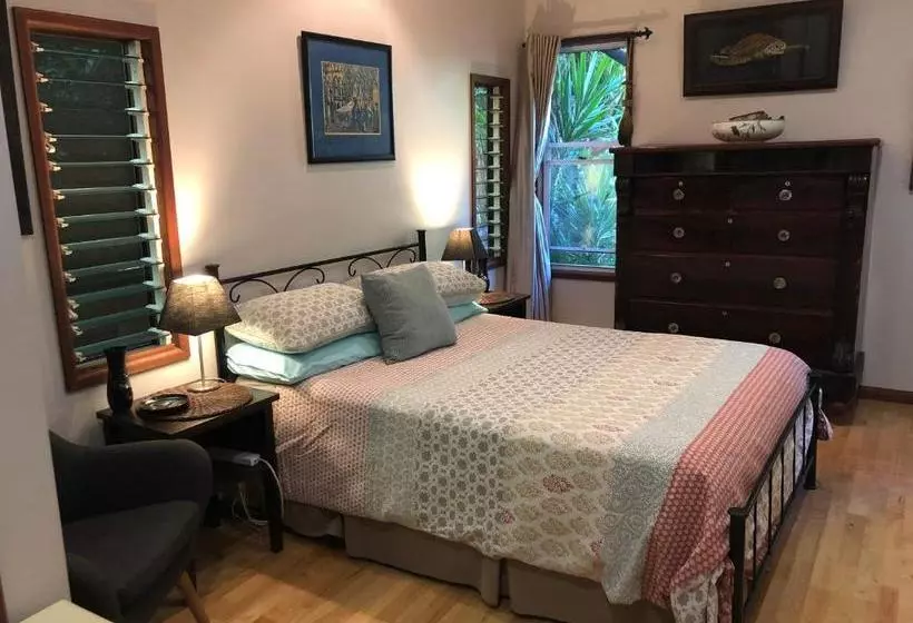 Mossman Gorge Bed And Breakfast