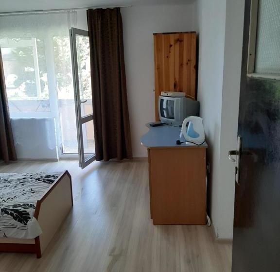 پانسیون Guest House Damyanov