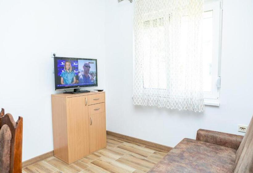 پانسیون Smeštaj Luka