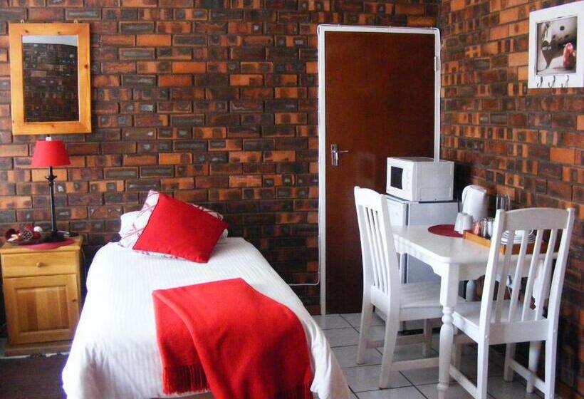 بنسيون The Highland Inn