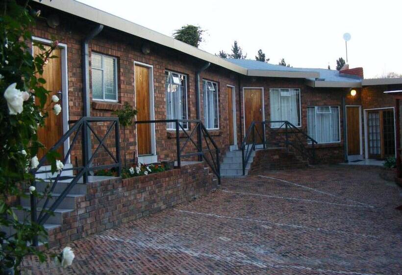 بنسيون The Highland Inn