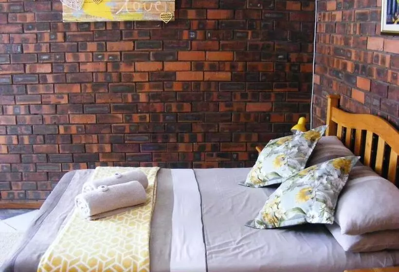 ペンション The Highland Inn