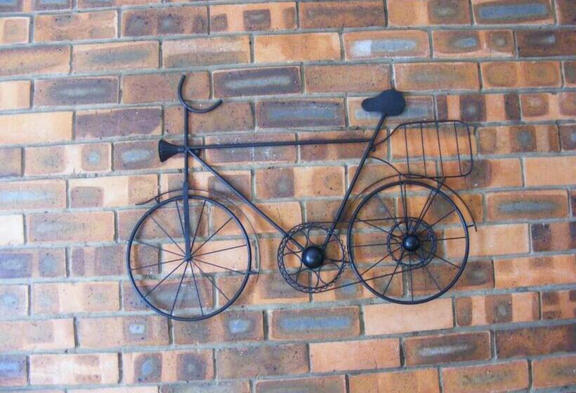 بنسيون The Highland Inn