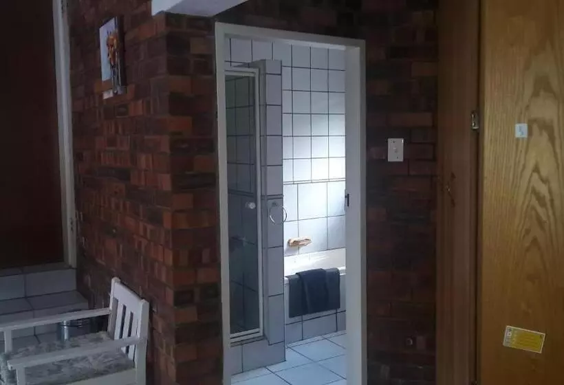 ペンション The Highland Inn