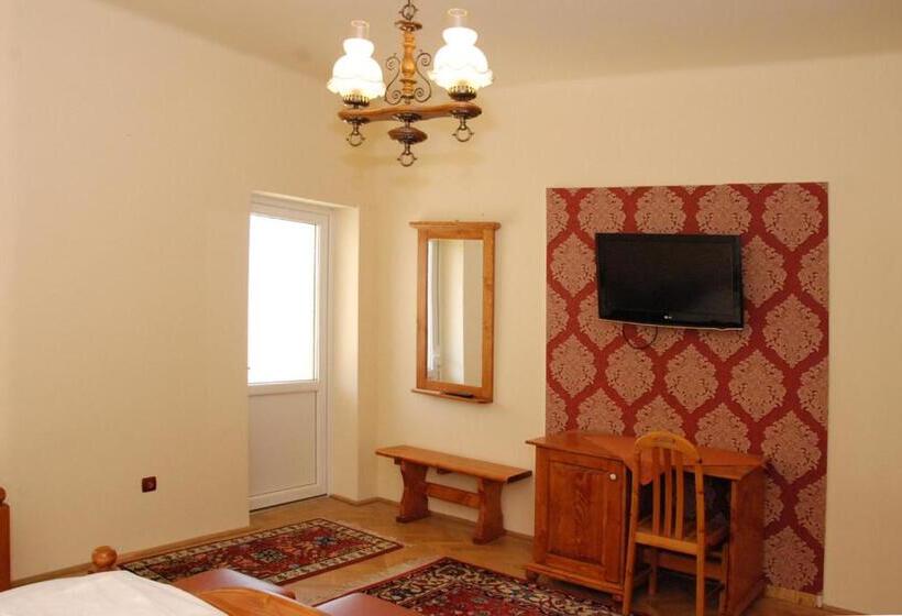 پانسیون Vila Nicoleta