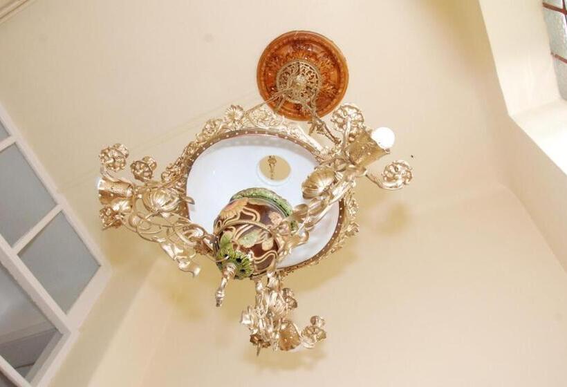 پانسیون Vila Nicoleta