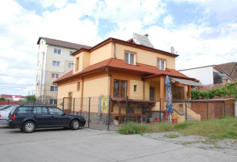 پانسیون Vila Nicoleta