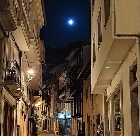 پانسیون Casa Apilladeira