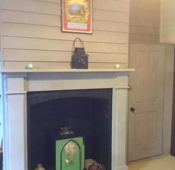 Pump Jack B&b