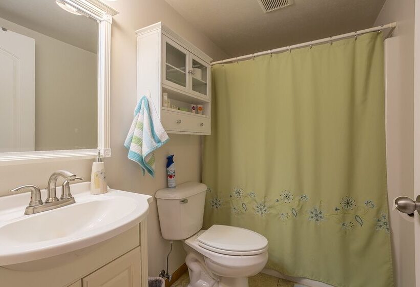 The Cottonwood Inn B&b