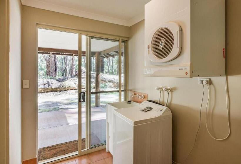 The Grove Distillery & Brewery