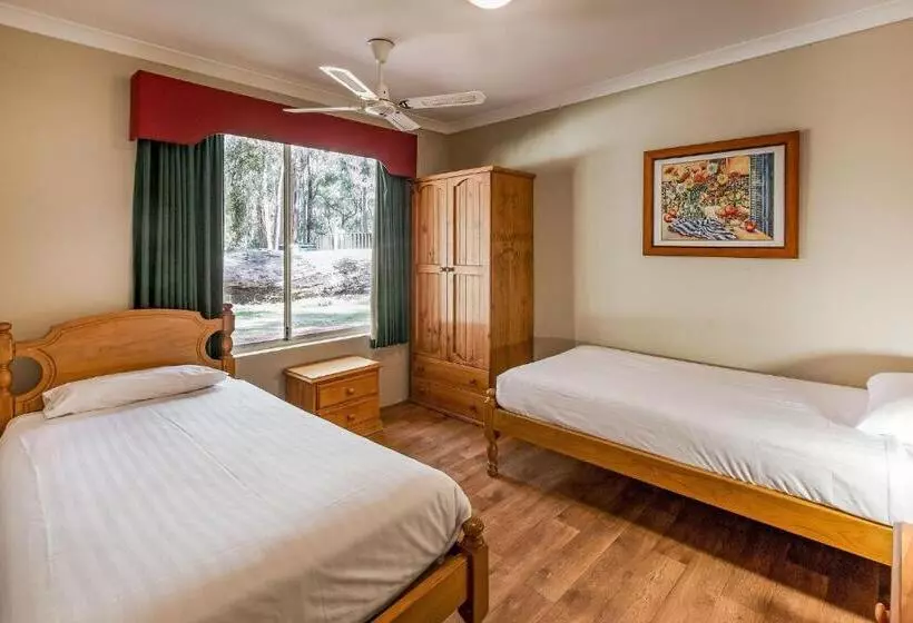 The Grove Distillery & Brewery