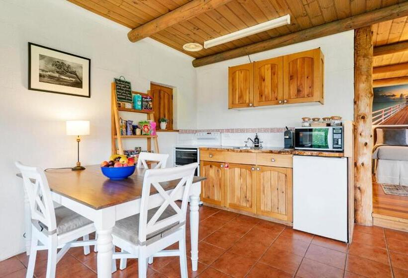 Bed and Breakfast Herons Rise Vineyard Accommodation