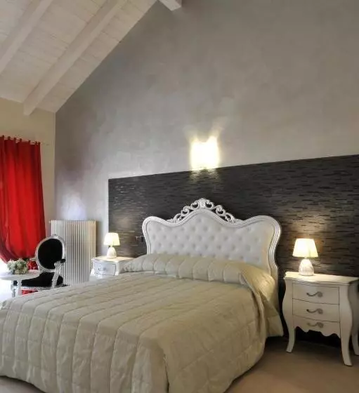 ホテル Agriturismo Cascina Varìe