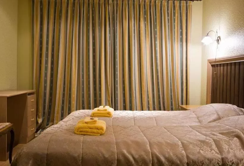 پانسیون Posti Hostel
