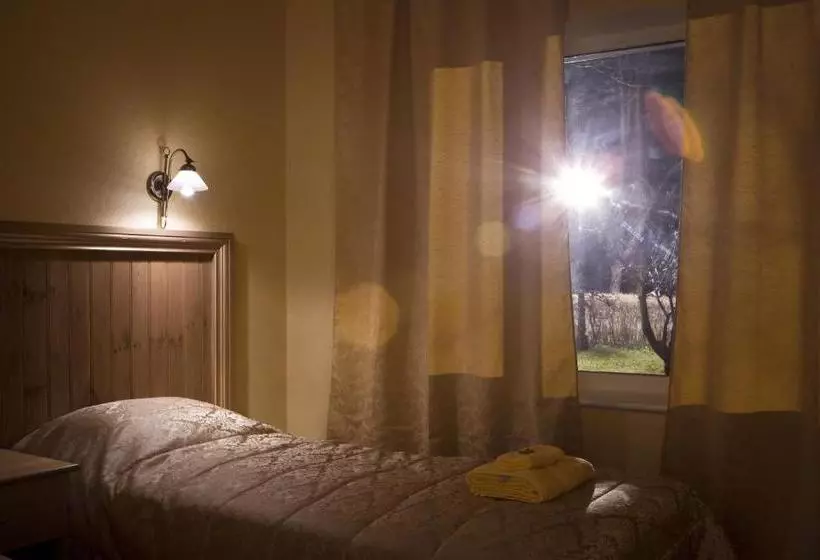 پانسیون Posti Hostel