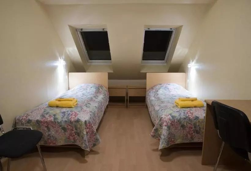 پانسیون Posti Hostel